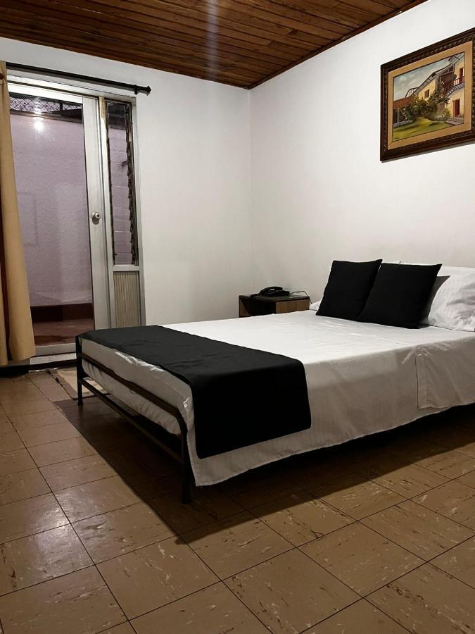 Hotel Alpino Armenia 外观 照片